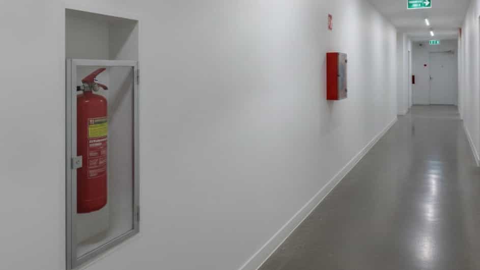 Safety tips for installing fire extinguishers in residential and commercial complexes